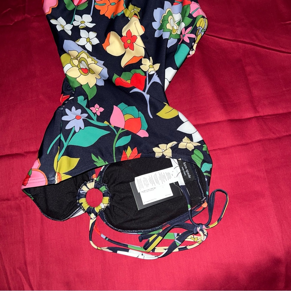 Collection. NWT - Picture 4 of 5
